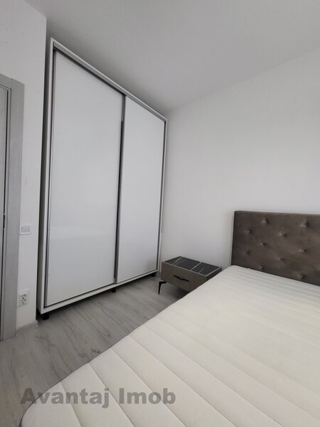 Mihai Bravu metrou, Residence GVI, parcare